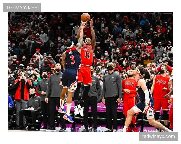 德罗赞中距离效率提升显著 拉开与外线投手米切尔差距