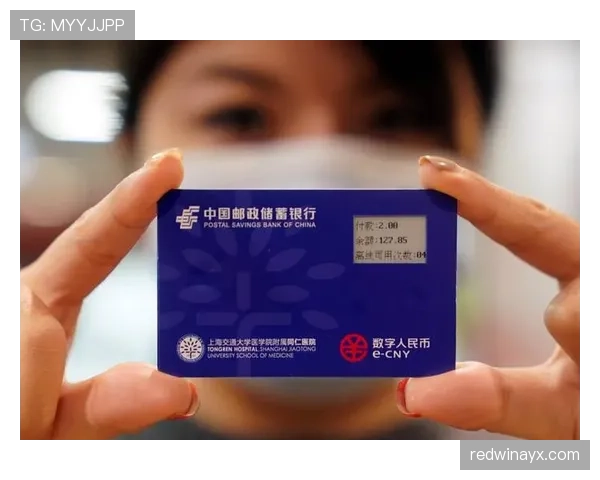 黄东萍上场霸气，下地铁随性，想到她钱包里的数字我就莫名尴尬